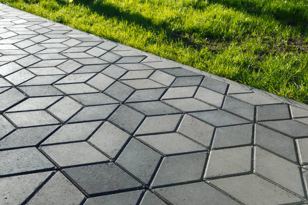 Best Driveway Paving Contractor  in Greencastle, IN